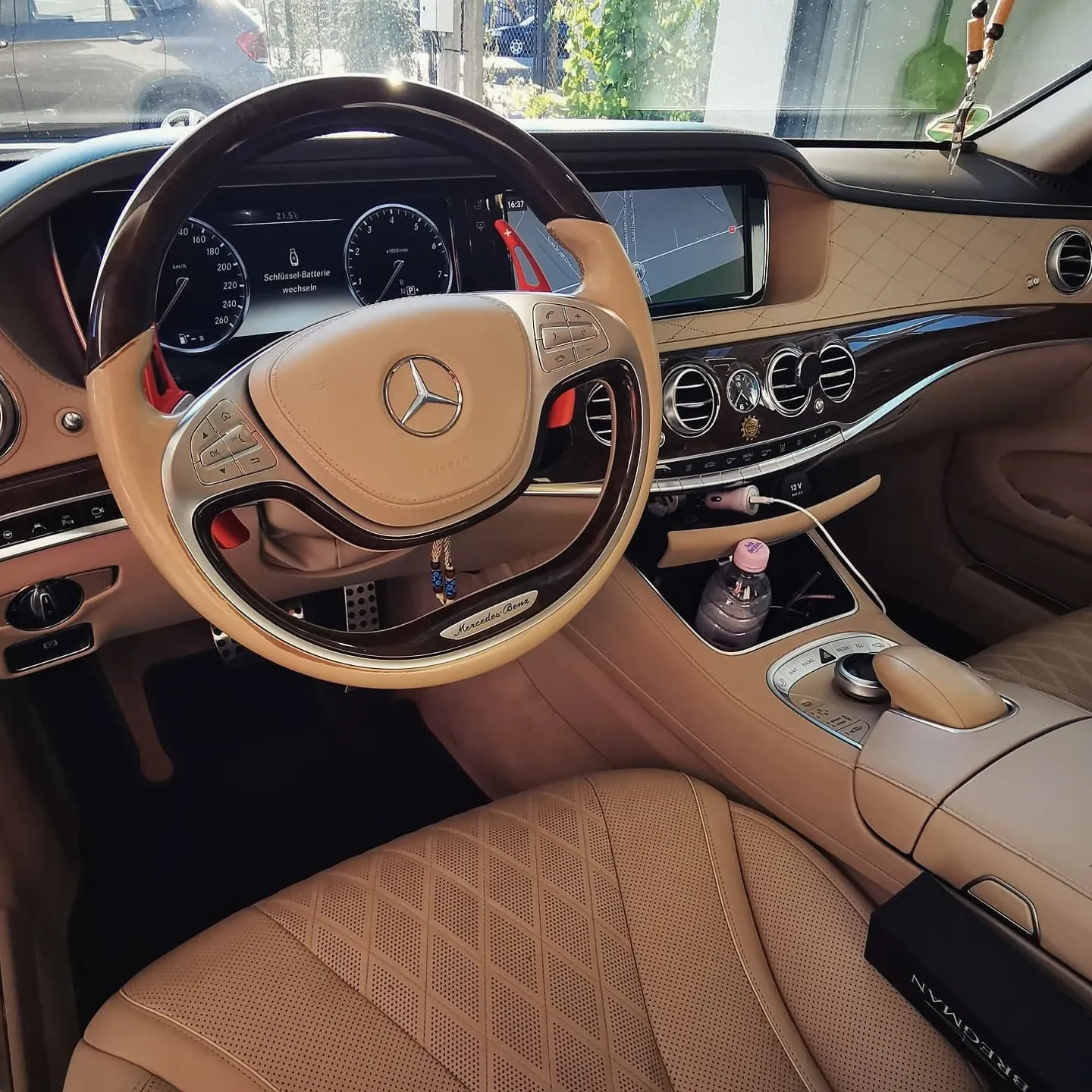 Interior Mercedes S-Class curățat